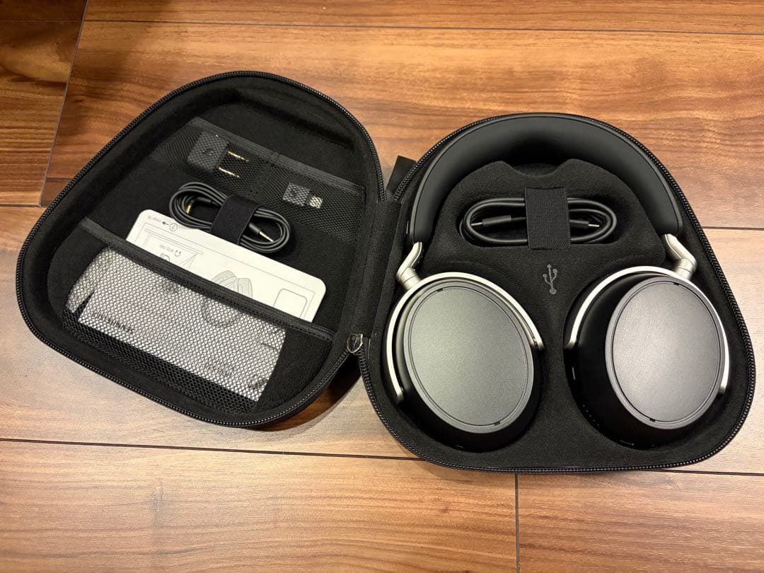 SENNHEISER HDB630 ワイヤレスヘッドホン Sennheiser HDB 630 Closed-Back Wireless Around-Ear Headphones with