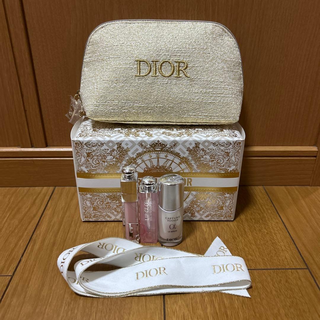 DIOR ディオール　ホリデーオファー　クリスマスコフレ　プレゼント Amazon.co.jp: 【国内正規品】DIOR ディオール ホリデーオファー
